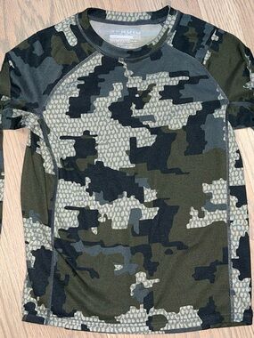 KUIU Youth Camo Long-Sleeve Performance Shirt - Verde pattern